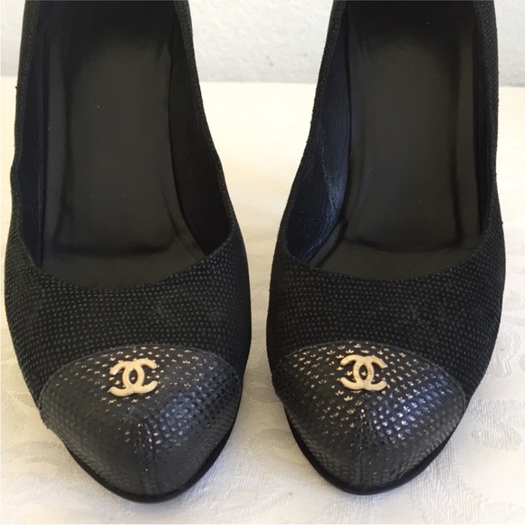 CHANEL Shoes - CHANEL Black Textured Heels with Gold Logo